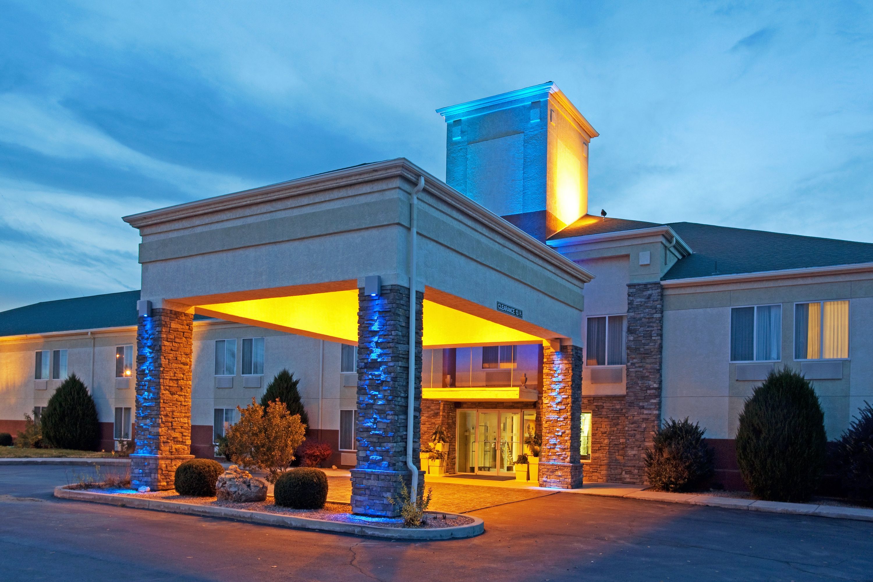 Holiday Inn Express La Junta By IHG