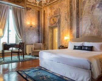 Grand Hotel Villa Torretta, Curio collection by Hilton - Sesto San Giovanni - Slaapkamer