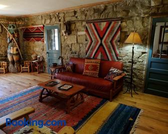 Canyon Of The Ancients Guest Ranch - Cortez - Stue