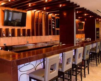 Tibisay Del Lago - Maracaibo - Bar