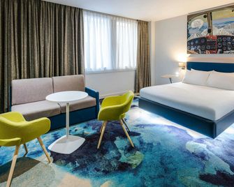 ibis Styles London Heathrow Airport - Hayes - Yatak Odası