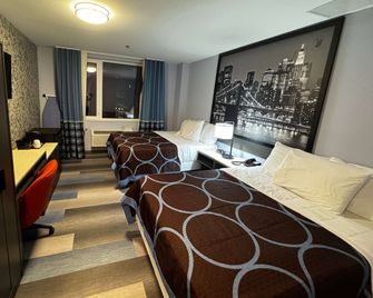 Super 8 by Wyndham Brooklyn Fulton Street Broadway Junction - Brooklyn - Camera da letto