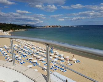 Aphrodite Beach Hotel - Nessebar - Ranta