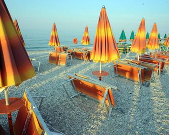 Hotel Continental Fano - Fano