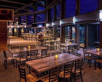 The Lakeview Hotel, Shanty Creek Resort - Bellaire - Restaurant