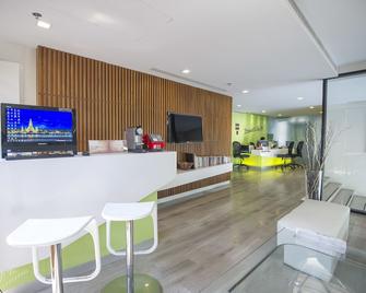 Marvin Suites Hotel - Bangkok - Lobby