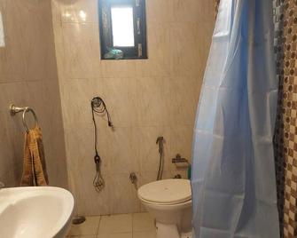 Mavi suites , walking distance to temple in vrindavan prem mandir ,Iskcon templ - Mathura