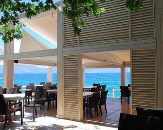 Hotel Kanelli Beach - Selianitika - Restaurante