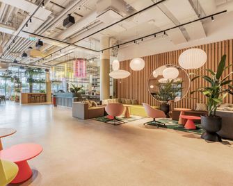 Comfort Hotel Helsinki Airport - Vanda - Lobby