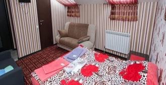 Guest House Gold Oven - Cheboksary - Bedroom