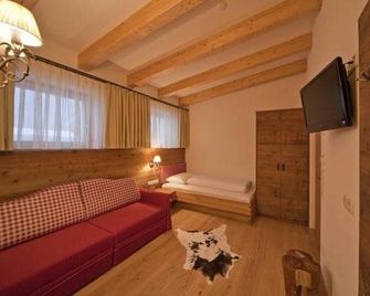 Hotel Foestlerhof - ואלדאורה - חדר שינה