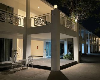 Ivory House Sriracha - Laem Chabang - Gebouw