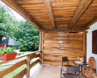 B&B Plitvica Lodge - Plitvica - Balcony