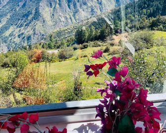 Snow Mount Hotel Auli - Joshīmath - Balkon