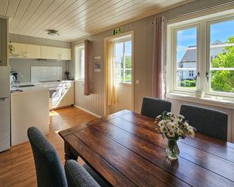 Lovely Apartment In Sperrebotn With Wifi - Ryggebyen - Sala pranzo