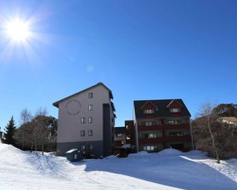 Snow Ski Apartments - Falls Creek - Будівля