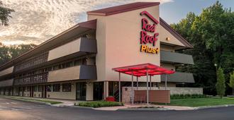 Red Roof Plus+ Wilmington - Newark - Newark