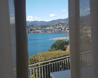 Nice and cozy apartament with lake view! - Lugano - Balkon