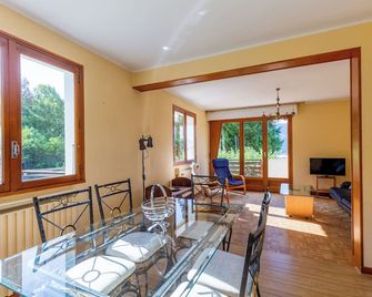 Chalet Les Tourelles - Aix-les-Bains - Salle à manger