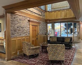 King Bed Condo At Cedar Breaks Lodge - Brian Head - Living room