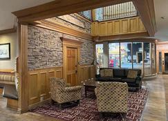 King Bed Condo at Cedar Breaks Lodge - Brian Head - Living room