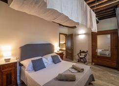 Monastero San Silvestro - Cortona - Bedroom
