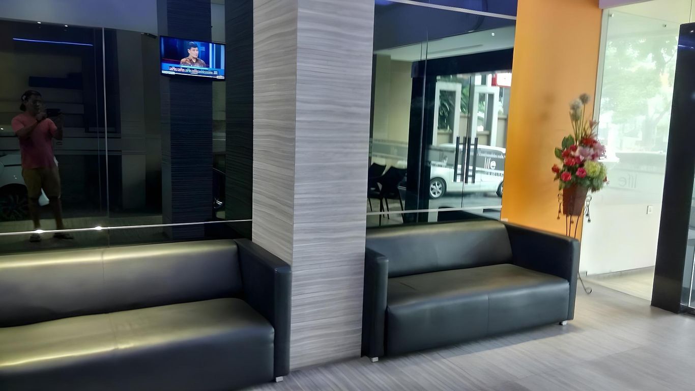 فنادق ذي لايف