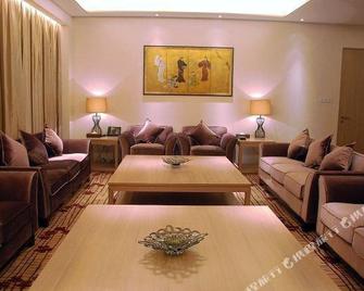 Chalon International Hotel - Jiaxing - Wohnzimmer