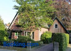 B&B Onder de rode beuk - Dieren - Gebouw