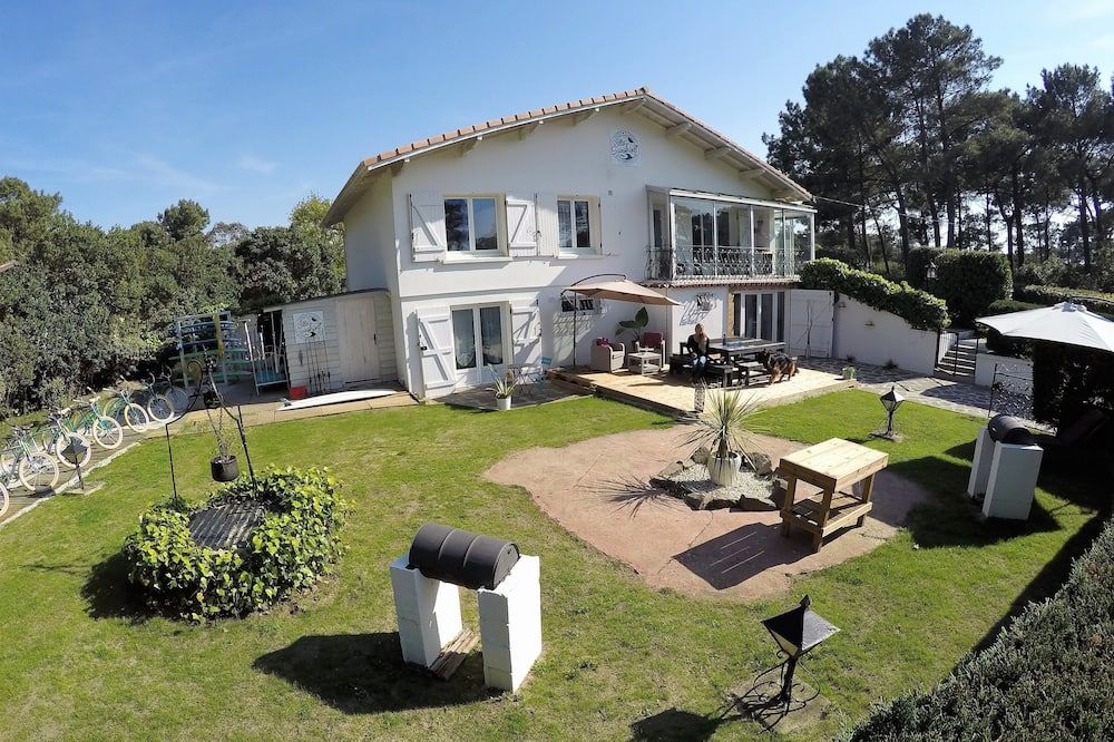 فيلا صن شاين - بيسكاروس - مبنى