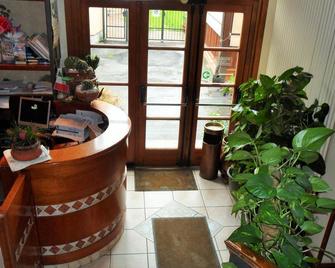 Hotel La Piazzetta - Vidiciatico - Reception