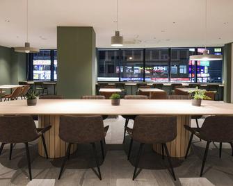 Vessel Inn Takadanobaba Station - Tokyo - Restaurant