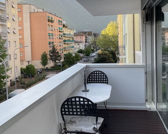 Appartamento Ligeia - Bolzano - Balkón