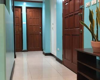 Tsl Unit H Well Furnished Apartment - Cebu City - Hallway