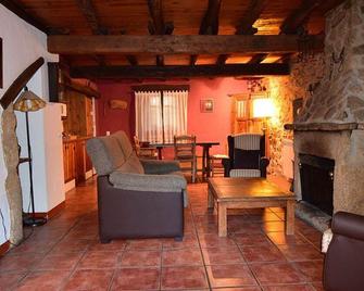 Puerto Roque Turismo Rural - Valencia de Alcántara - Salon