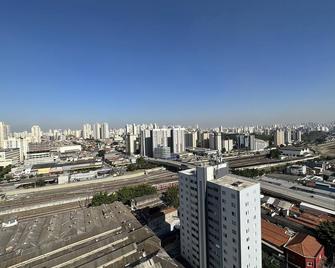 Apartamento próximo à estação metrô Belém, fácil acesso templo do Salomão, Brás - Sao Paulo