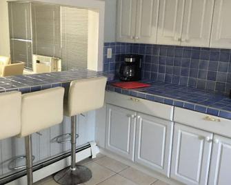 Ocean Front in Bradley Beach Close to Asbury, Ocean Grove,Avon - Bradley Beach - Кухня