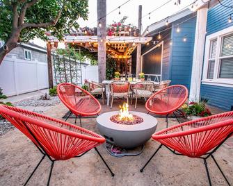 Traveler's Pick Cozy, Near Beach & Dtwn,Prkg LB C - Long Beach - Patio