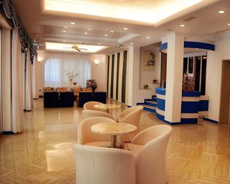 Hotel Arno - Misano Adriatico - Lobby