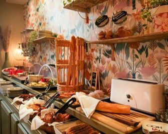 Altera Roma Hôtel - Avignon - Buffet