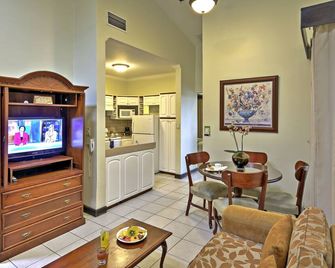 Casa Conde Hotel & Suites - סן חוזה - חדר אוכל