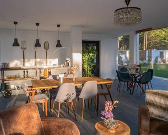 Azen Cool House - Azenhas do Mar - Restaurante