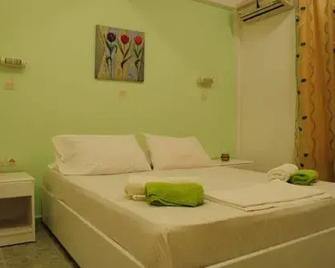 Green Garden Studios - Rhodes