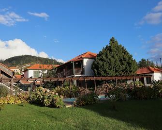 Casa D'Avó Beatriz - Gaula - Edificio