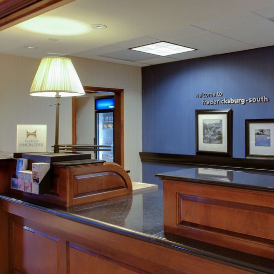 Front desk view of Hampton Inn & Suites Fredericksburg South