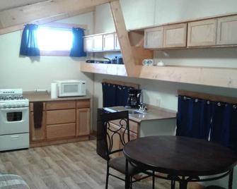 Big Horn Mountains Efficiency Apartment in loft - Buffalo - Küche