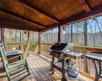 Hillside Hideaway - Blairsville - Balkon