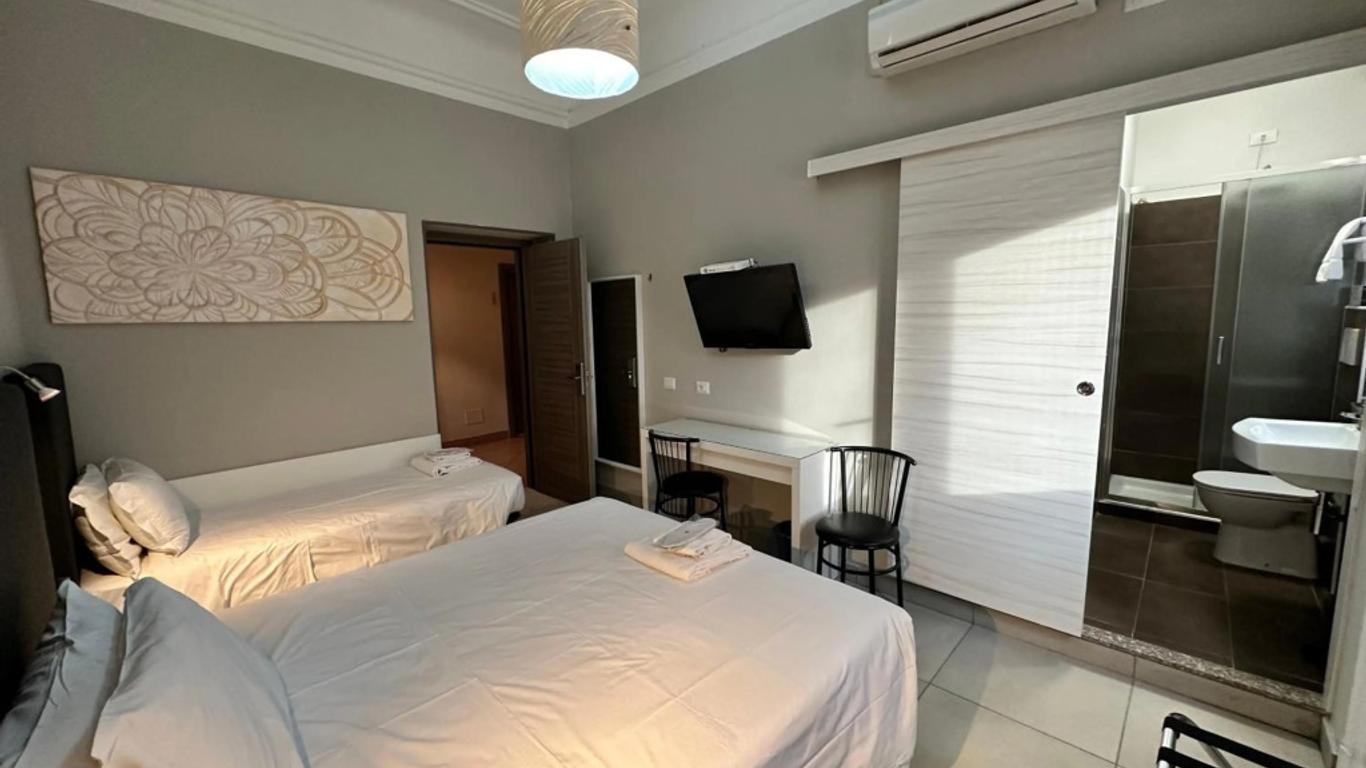 Hotel Bogart