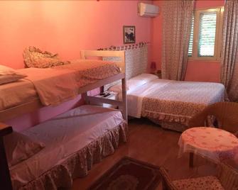 B&B Xenia - Patti - Slaapkamer
