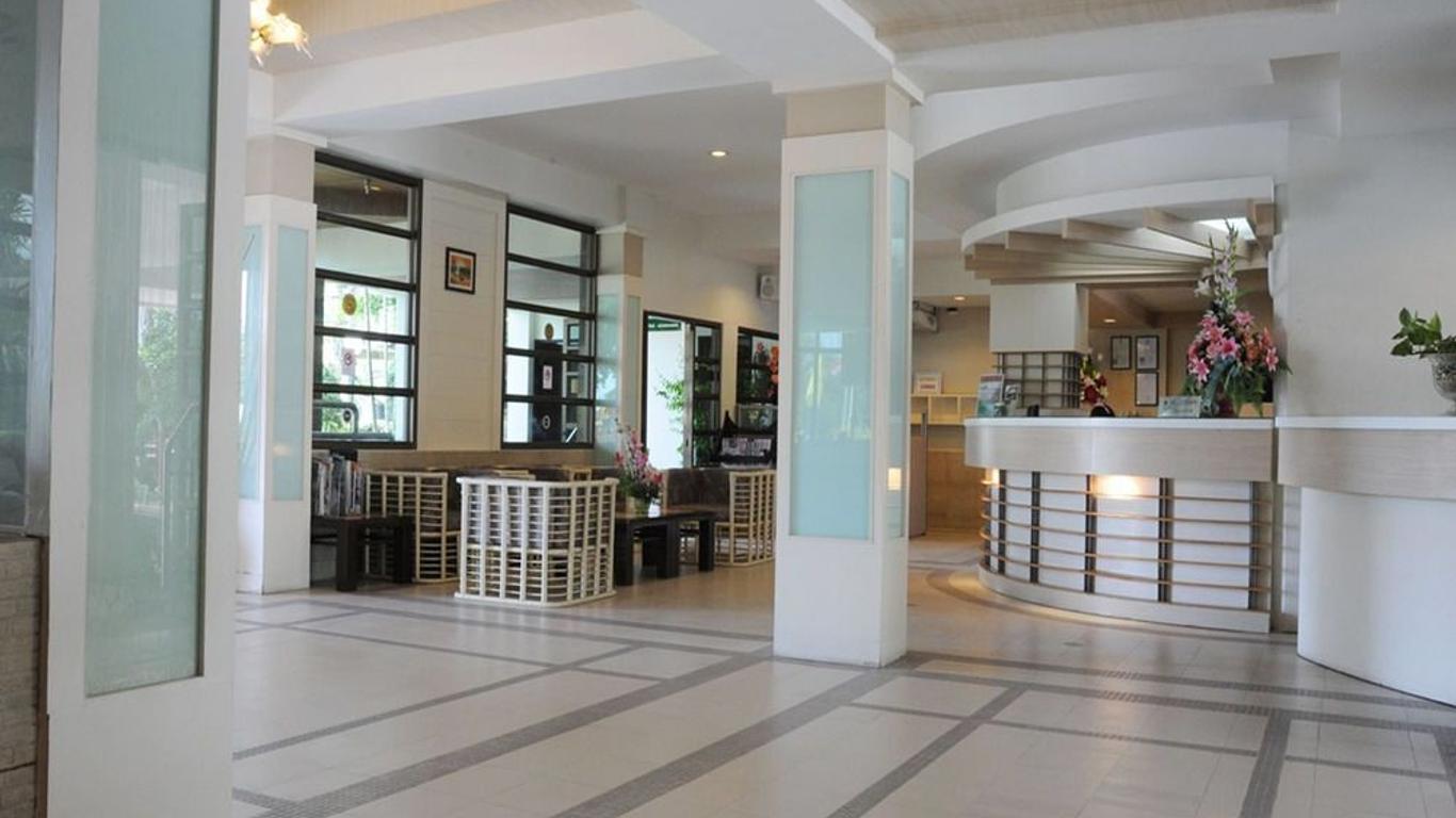โรงแรมบางแสนวิลล่า
